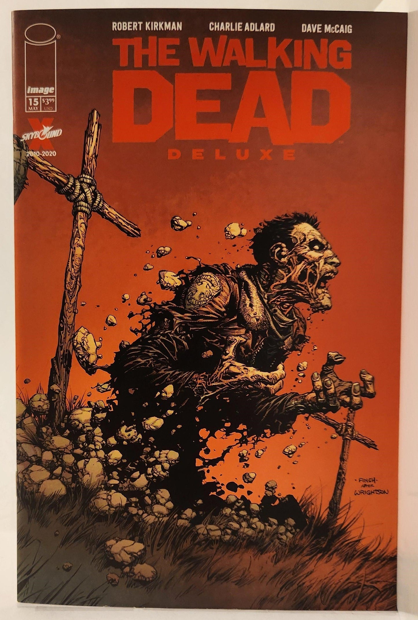 Walking Dead Deluxe Issue #015