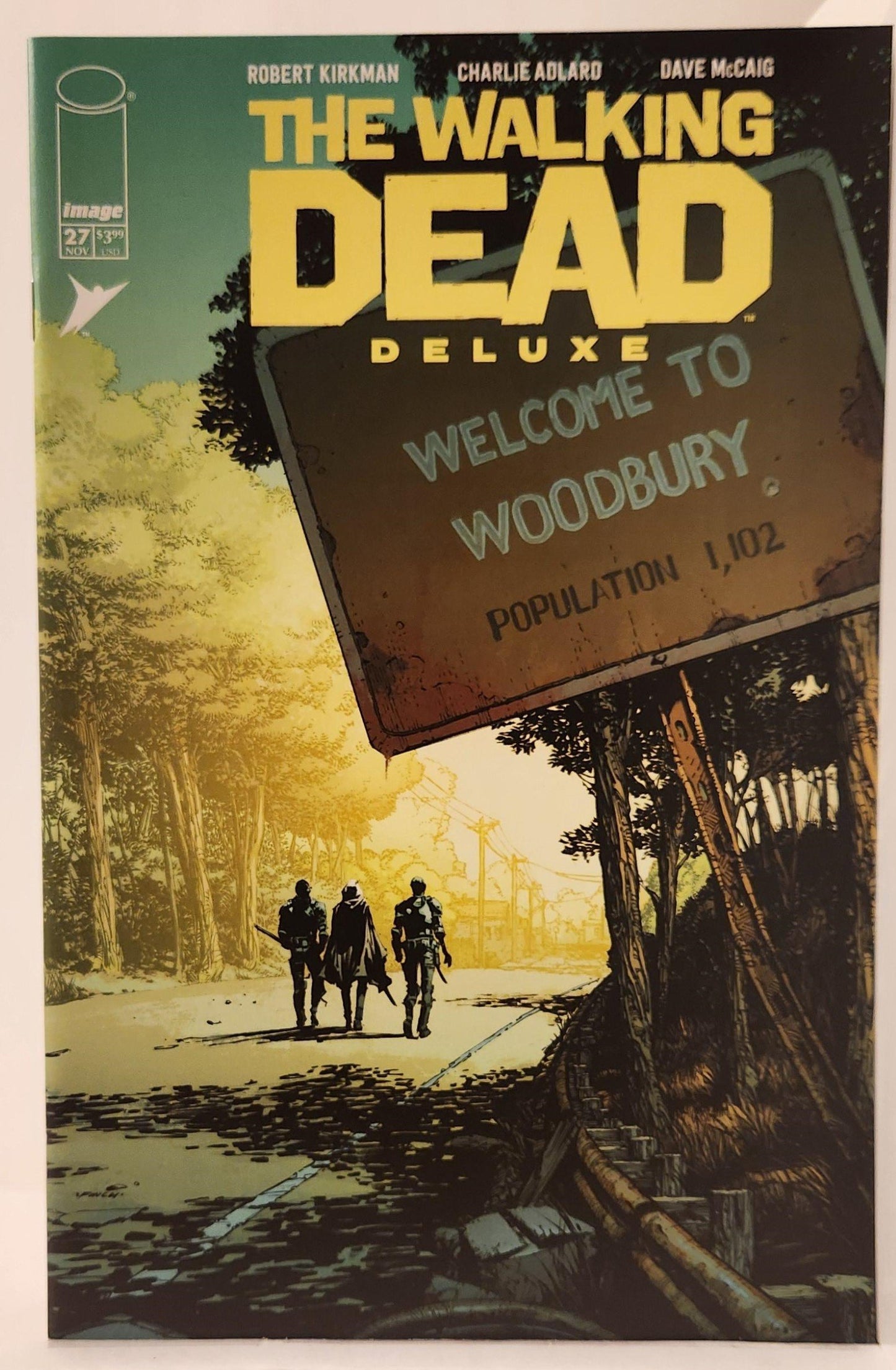 Walking Dead Deluxe Issue #027