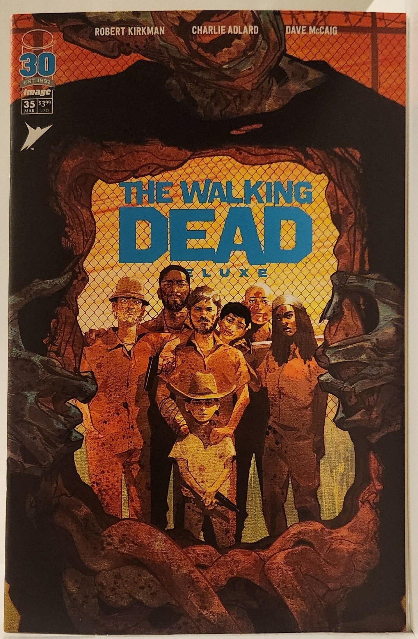 Walking Dead Deluxe Issue #035 (Del Mundo)